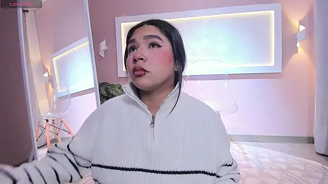 Mylarossi online show from December 16, 2025, 3:50 pm