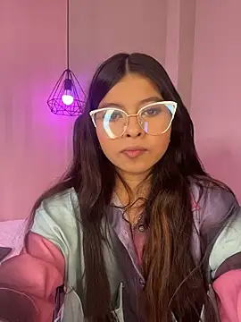 Scarletrose  online show from December 2, 2025, 8:04 pm