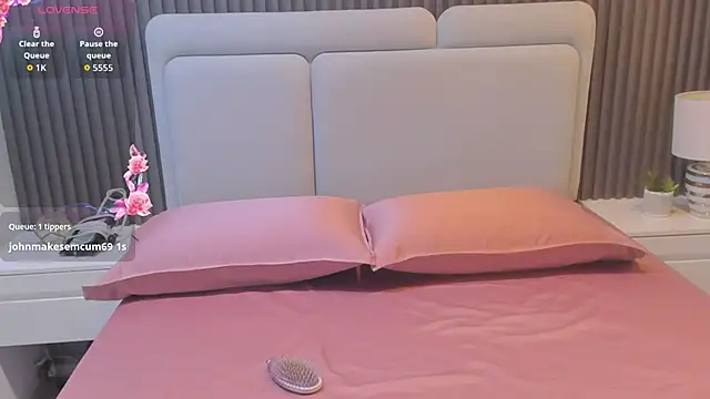 Miia cute18 online show from January 15, 2026, 11:15 am