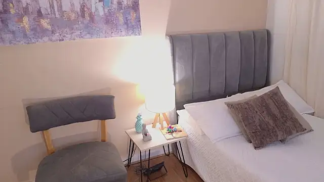 Megaan    online show from April 8, 2026, 12:05 pm