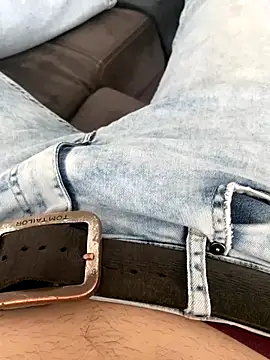 Magicboysz online show from December 3, 2025, 2:15 pm