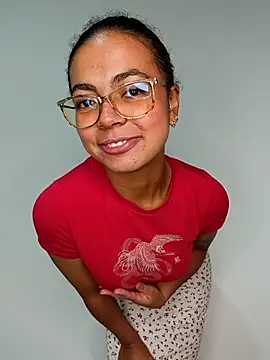   VioletaHeaven   online show from December 16, 2025, 11:37 am