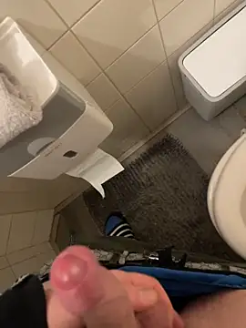 DutchMiracle26 online show from January 6, 2026, 1:31 am