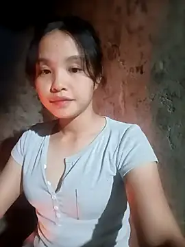 Pretty-haert online show from December 5, 2025, 10:46 am