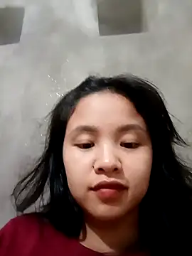 Pretty-haert online show from April 21, 2026, 4:01 pm