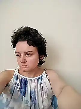Snapshot of Amy01112 chatting on May 27, 2026, 11:51 am Amy01112 online show from May 27, 2026, 11:51 am