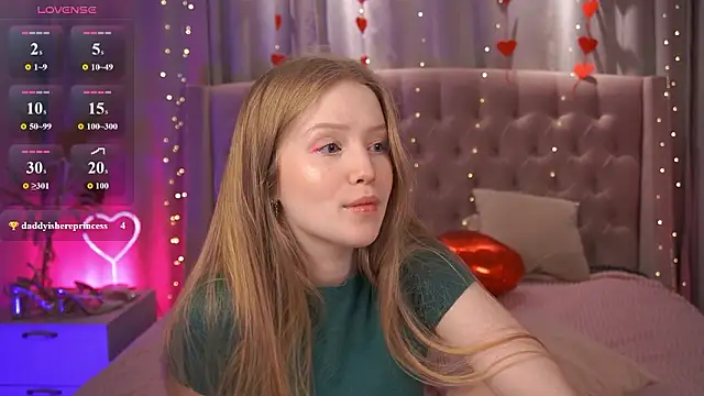 LilianHoward online show from February 12, 2026, 1:28 pm