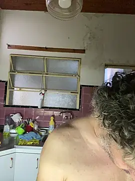 Petebulimia online show from February 1, 2026, 10:25 am