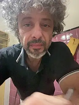 Petebulimia online show from April 14, 2026, 7:25 am