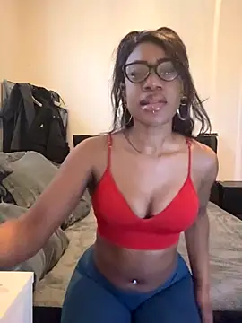 AaliyahBlack online show from December 5, 2025, 11:52 am