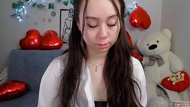 Snapshot of AlinaEleven chatting on May 23, 2026, 9:52 pm AlinaEleven online show from May 23, 2026, 9:52 pm