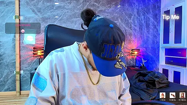 PatrickS25 online show from February 16, 2026, 5:03 am