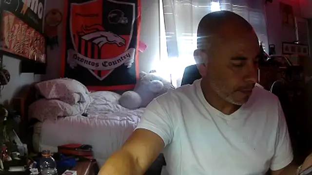 Snapshot of ValuedConcept687 chatting on June 10, 2026, 2:01 am ValuedConcept687 online show from June 10, 2026, 2:01 am
