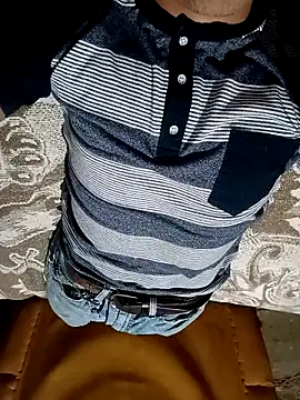 danielusbss online show from December 2, 2025, 3:01 am