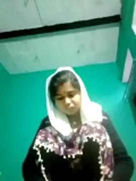 Big hot44 online show from December 21, 2025, 1:24 am