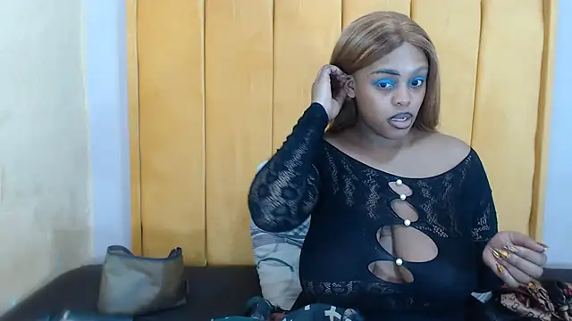 Snapshot of SexyHarleyBlack chatting on July 5, 2026, 12:56 pm SexyHarleyBlack online show from July 5, 2026, 12:56 pm