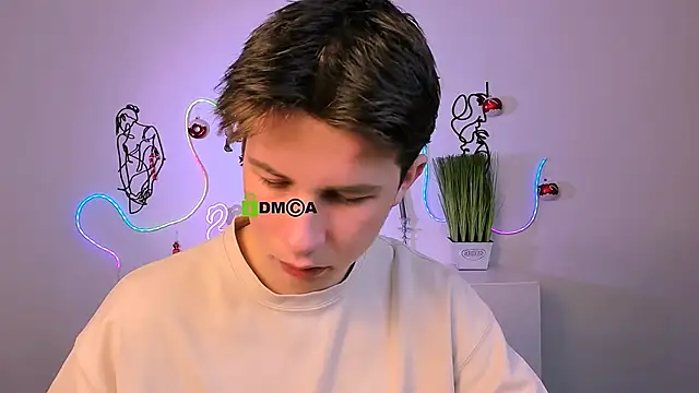 leo valor online show from January 7, 2026, 6:16 am