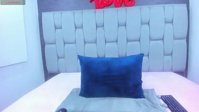 Gaby Nasty online show from December 2, 2025, 3:07 pm