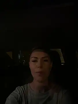 AnikaSunshine online show from April 25, 2026, 6:27 pm