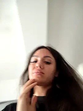 Snapshot of SiennaLuxexx chatting on May 7, 2026, 11:04 am SiennaLuxexx online show from May 7, 2026, 11:04 am