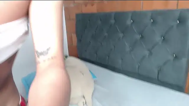 Baby-Angel777 online show from February 16, 2026, 1:07 pm