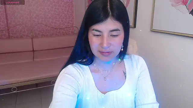 Snapshot of Nina_harpper_ chatting on December 14, 2025, 1:16 pm Nina harpper online show from December 14, 2025, 1:16 pm