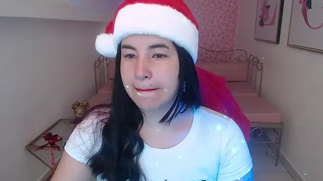 Snapshot of Nina_harpper_ chatting on December 22, 2025, 1:19 pm Nina harpper online show from December 22, 2025, 1:19 pm