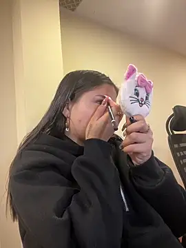 Camila Duarte2 online show from April 21, 2026, 2:45 pm