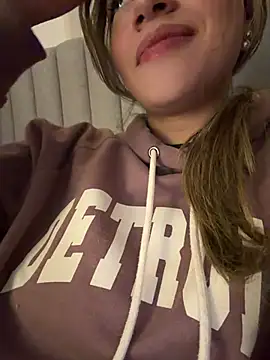 abbymnd1 online show from March 7, 2026, 7:16 am