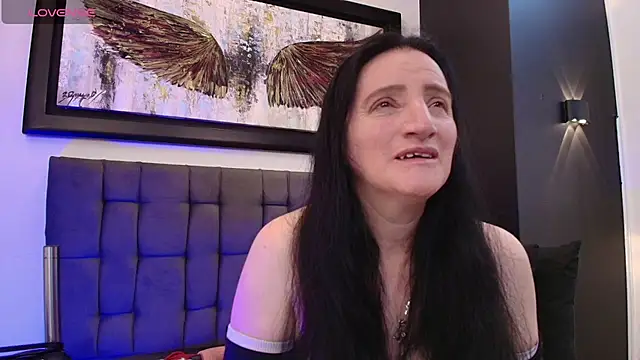 Andre cloefoxx  online show from February 25, 2026, 3:16 am