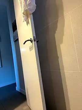 andresbale online show from January 11, 2026, 8:19 am