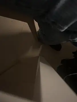 andresbale online show from February 8, 2026, 2:59 am