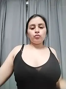 latina prohibida online show from January 19, 2026, 12:36 am