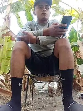 youngboypiss online show from February 12, 2026, 11:16 am