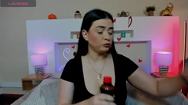 AnikaRomanoff  online show from March 4, 2026, 11:16 am