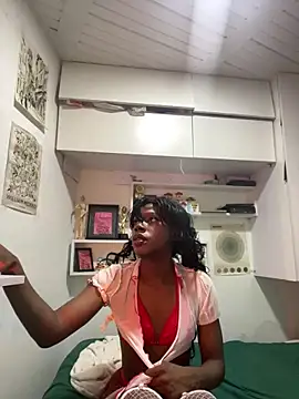 KEIKEI o online show from June 8, 2026, 2:56 am
