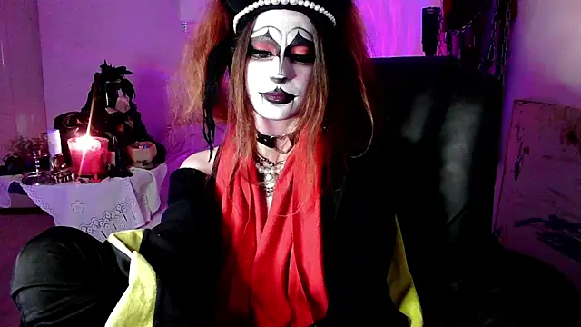 EmpressMorrigan online show from February 6, 2026, 2:20 pm