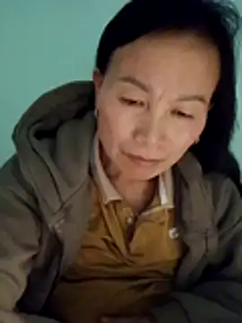 Lili-123k online show from January 6, 2026, 1:48 pm