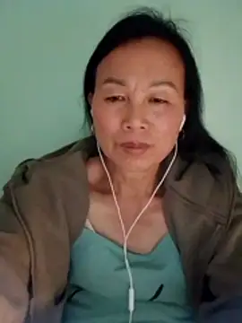 Lili-123k online show from January 8, 2026, 12:51 pm