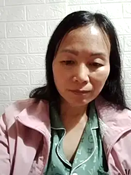 Lili-123k online show from February 13, 2026, 3:13 am