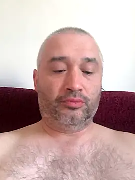 Snapshot of Olomoucak1982 chatting on May 5, 2026, 4:26 pm Olomoucak1982 online show from May 5, 2026, 4:26 pm