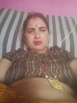 Snapshot of Your-shreya143 chatting on June 15, 2026, 11:34 am Your-shreya143 online show from June 15, 2026, 11:34 am