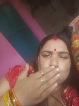 Your-shreya143 online show from June 28, 2026, 5:46 am
