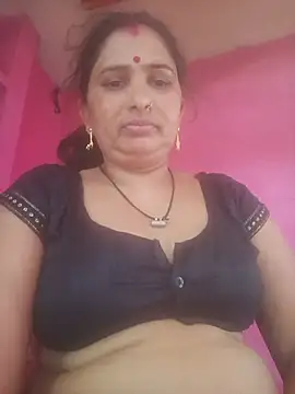 Your-shreya143 online show from July 2, 2026, 5:02 am