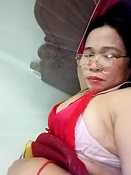 Sexfullx online show from February 18, 2026, 7:43 pm