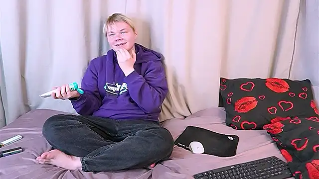 Snapshot of Brian_Mils chatting on February 25, 2026, 2:27 pm Brian Mils online show from February 25, 2026, 2:27 pm