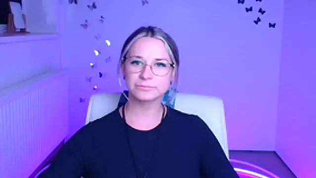 Melodie Aster online show from January 18, 2026, 12:09 pm