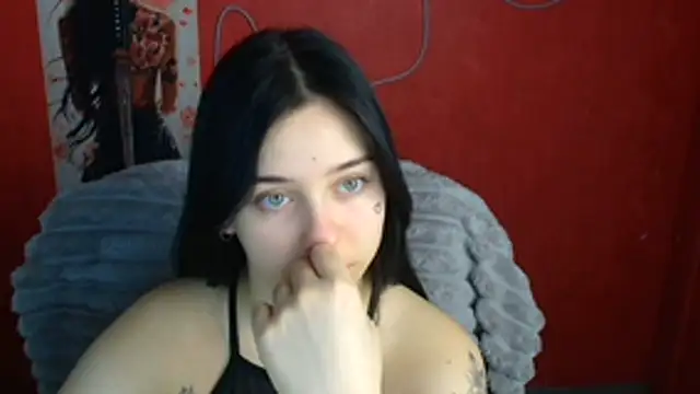 Lilu May online show from April 5, 2026, 11:18 am