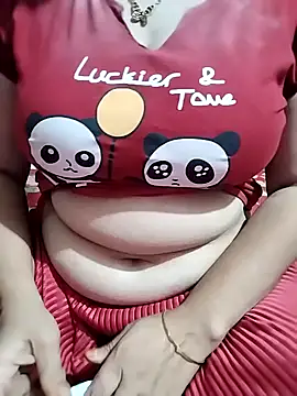 hottyrose69 online show from April 21, 2026, 3:50 pm