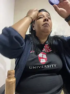 Carameloswing1 online show from April 25, 2026, 11:35 am